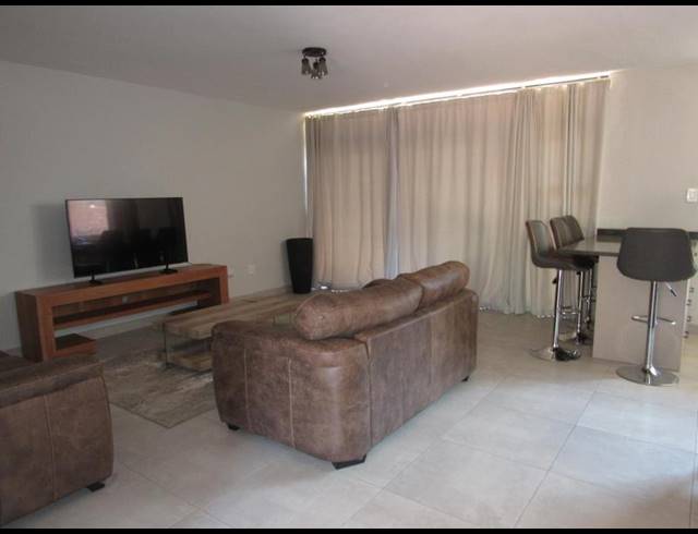 3 BEDROOM PROPERTY TO RENT IN MEYERSPARK